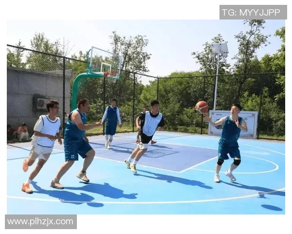 南京篮球队的意识提升与团队协作探索聚焦篮球运动的未来发展 南京篮球队的意识提升与团队协作探索聚焦篮球运动的未来发展